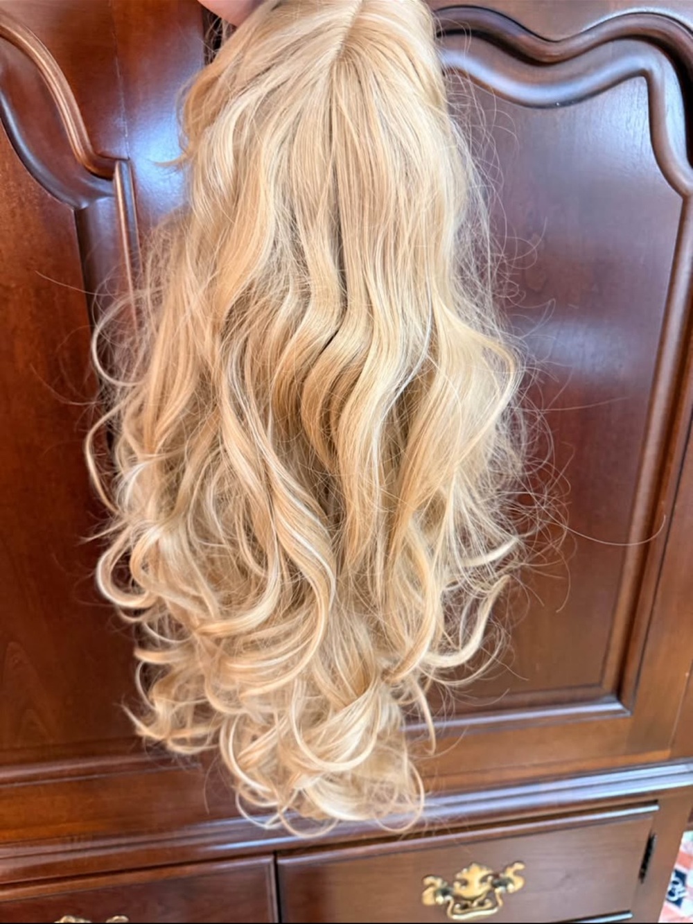 Blonde Wavy Clip-In Hair Extension - Natural Light Blonde